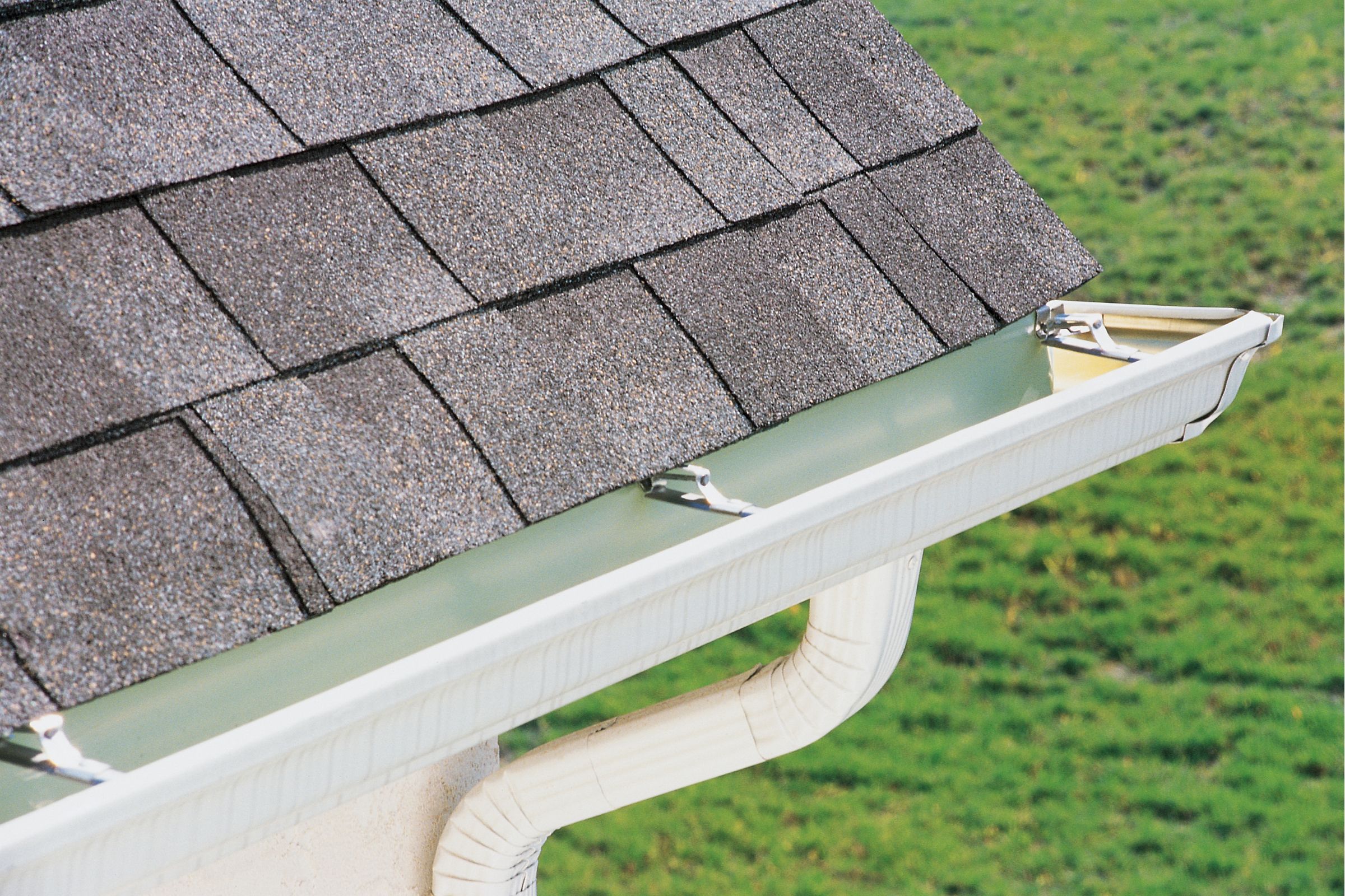 Key Signs to Replace Your Gutters - Roofing By Carl's